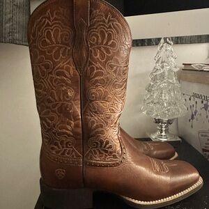 Ariat Cowboy Boots
